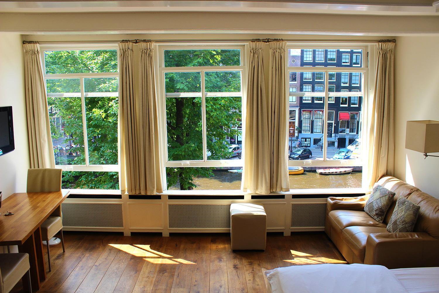 Amsterdam Jewel Canal Apartments Dış mekan fotoğraf