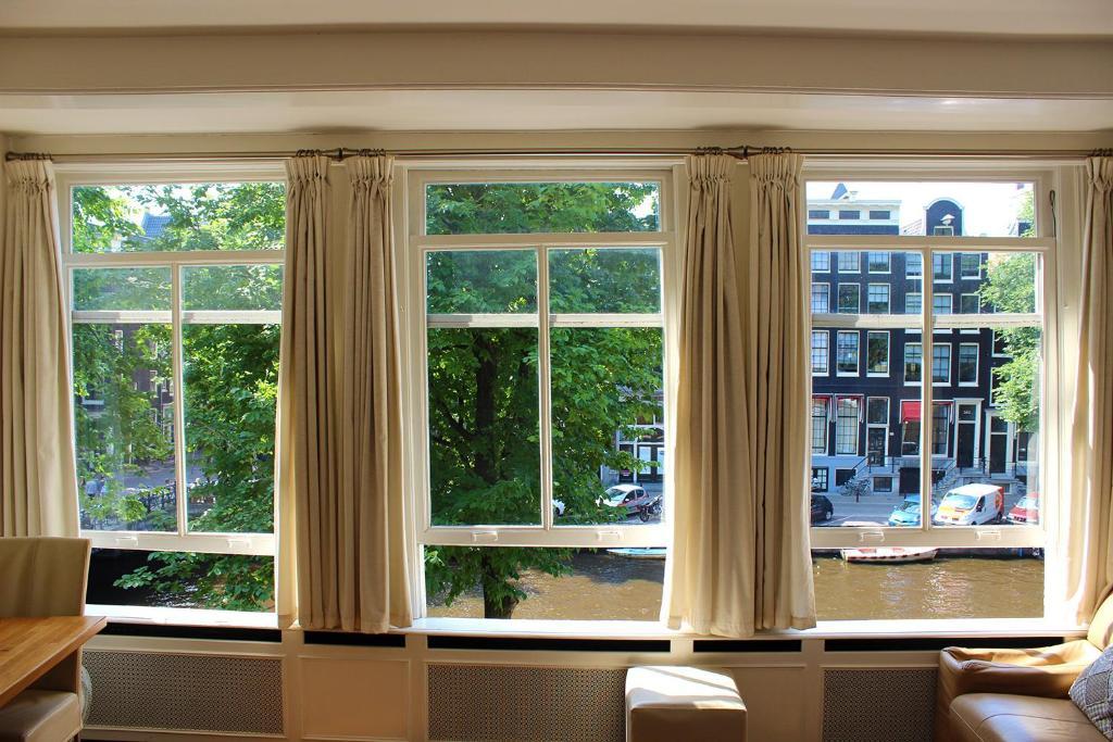 Amsterdam Jewel Canal Apartments Oda fotoğraf