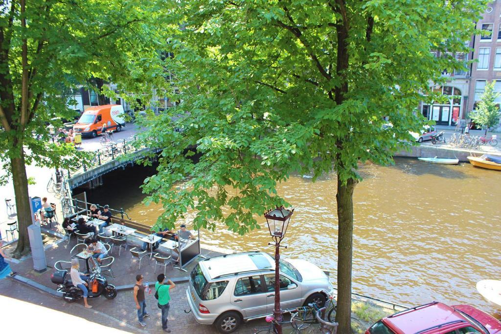 Amsterdam Jewel Canal Apartments Oda fotoğraf